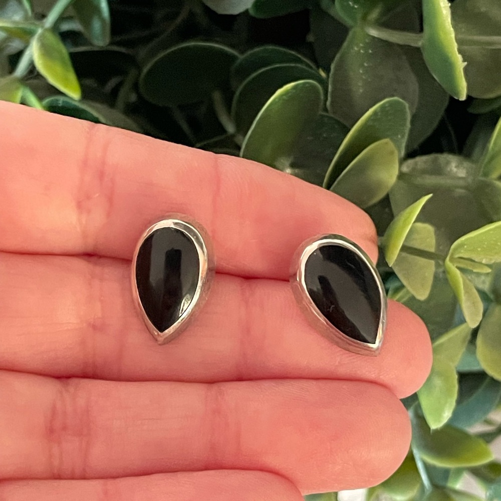 Vintage Teardrop Pear Black Onyx Sterling Silver 925 Mexico Stud Earrings
